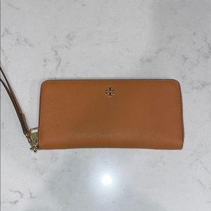 Tory Burch Robinson Wallet